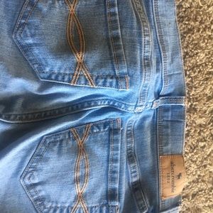 straight leg abercrombie jeans size 11/12
